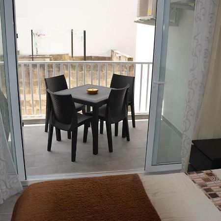 Pilgrim'S Rest Apartments Gzira Eksteriør bilde